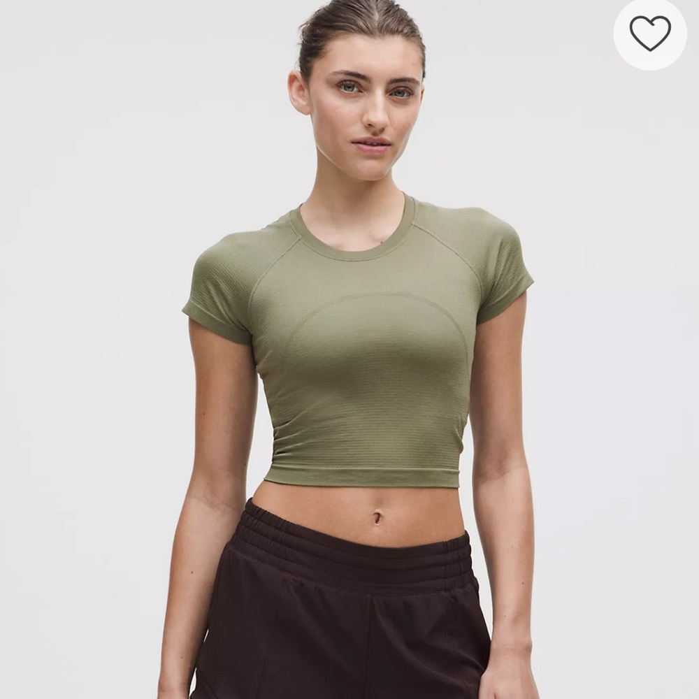 NWT lululemon Swiftly Tech Cropped Short-Sleeve Shirt 2.0